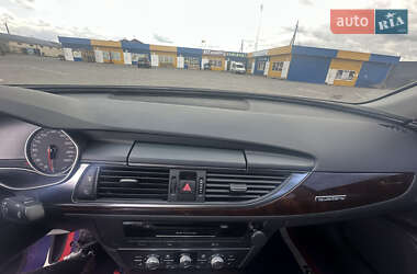 Седан Audi A6 2015 в 