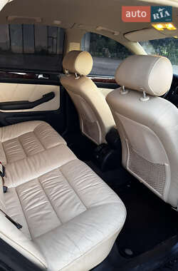 Седан Audi A6 2004 в 
