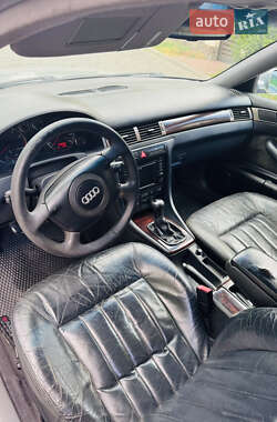 Седан Audi A6 1998 в 