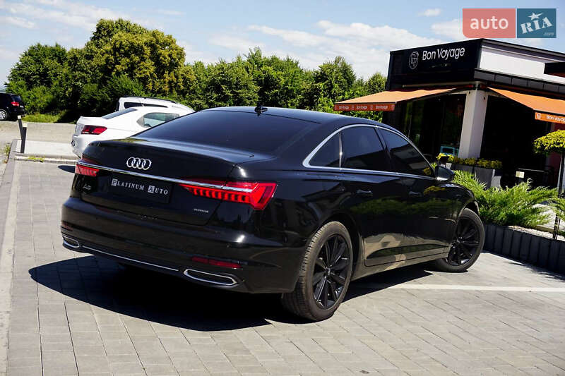 Седан Audi A6 2020 в Ужгороде