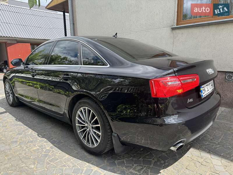 Седан Audi A6 2012 в Костополе