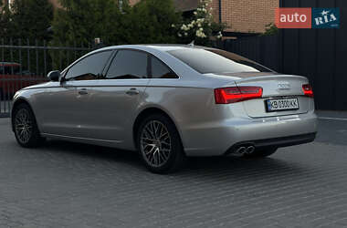 Седан Audi A6 2013 в 