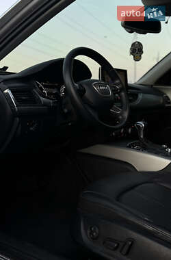 Седан Audi A6 2013 в 