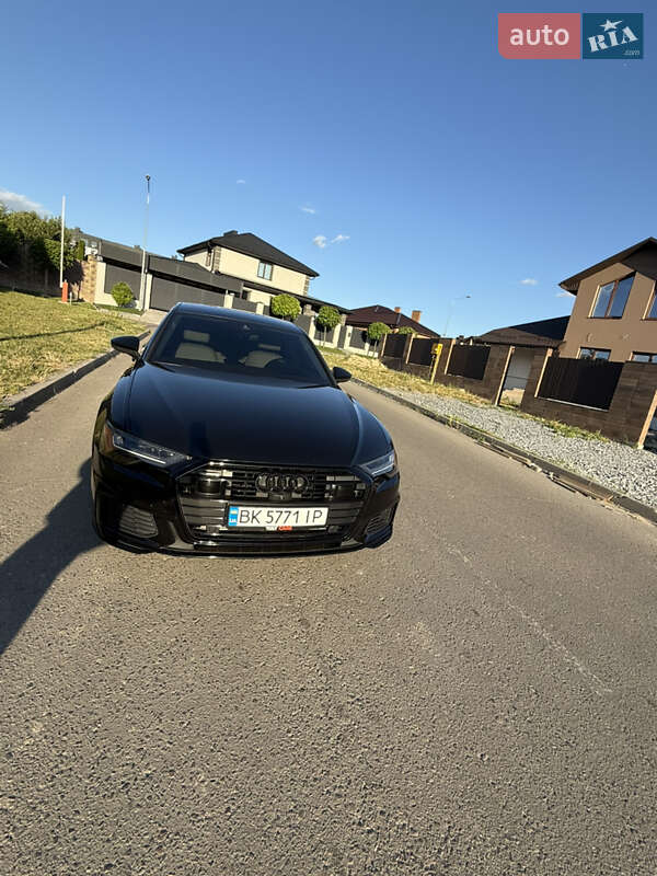 Седан Audi A6 2020 в Рівному
