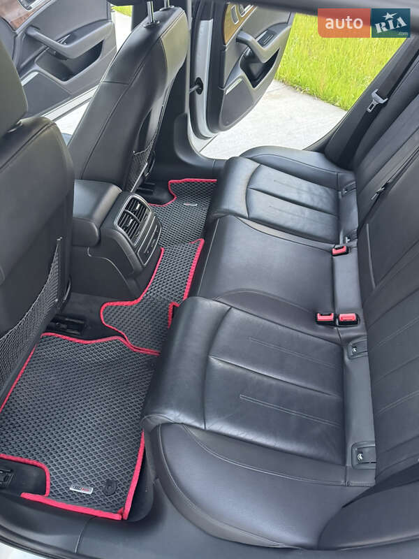 Седан Audi A6 2013 в Луцке