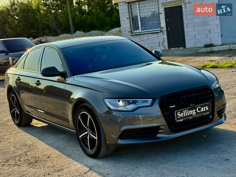 Седан Audi A6 2011 в Ровно