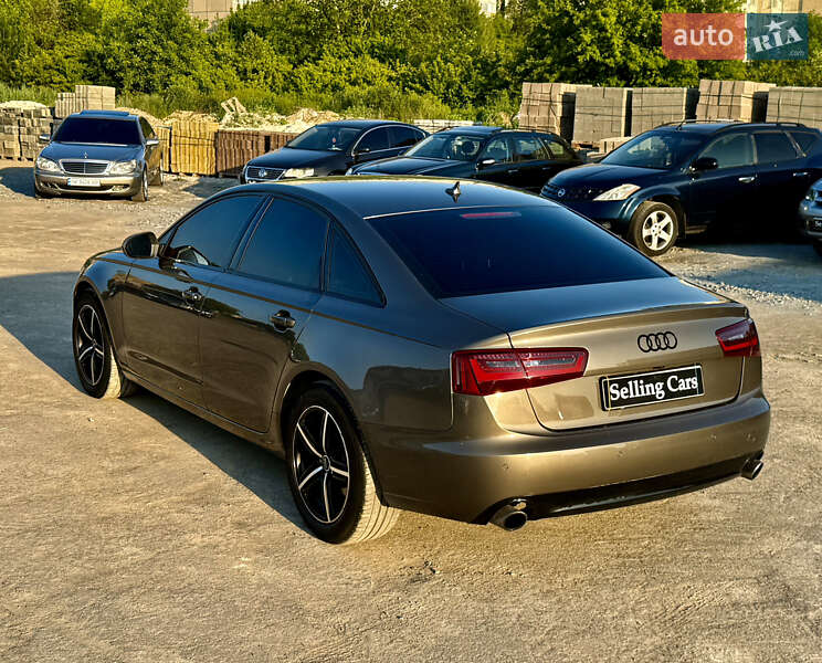 Седан Audi A6 2011 в Ровно