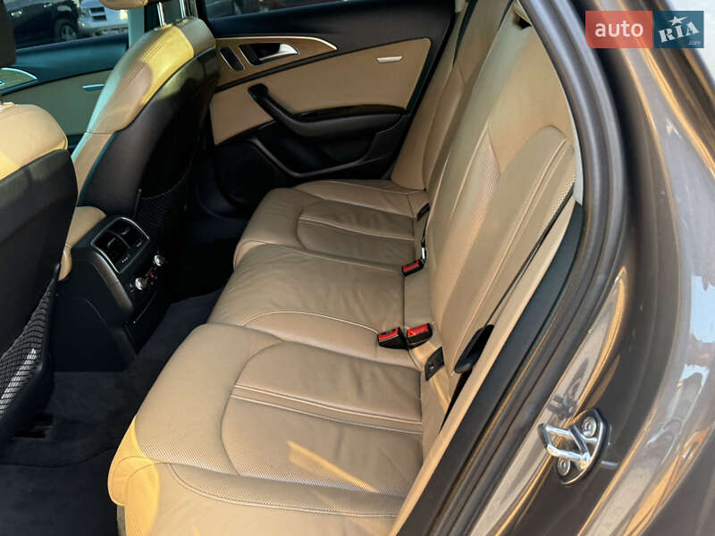 Седан Audi A6 2011 в Ровно