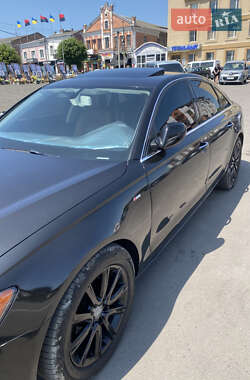 Седан Audi A6 2012 в 