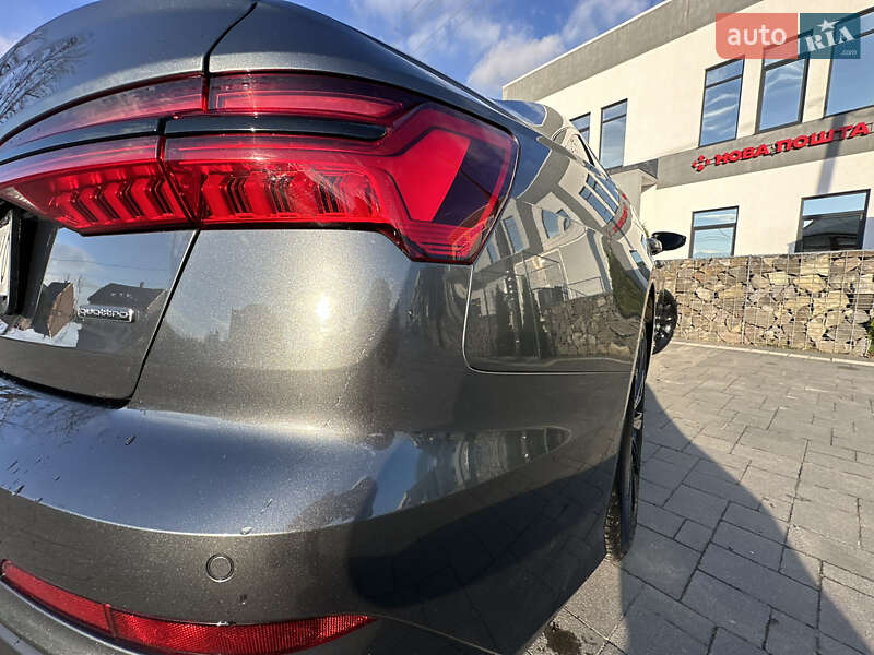 Седан Audi A6 2020 в Ужгороде