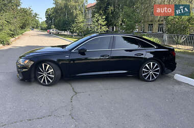 Седан Audi A6 2019 в 