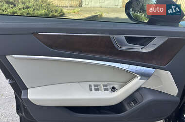 Седан Audi A6 2019 в 
