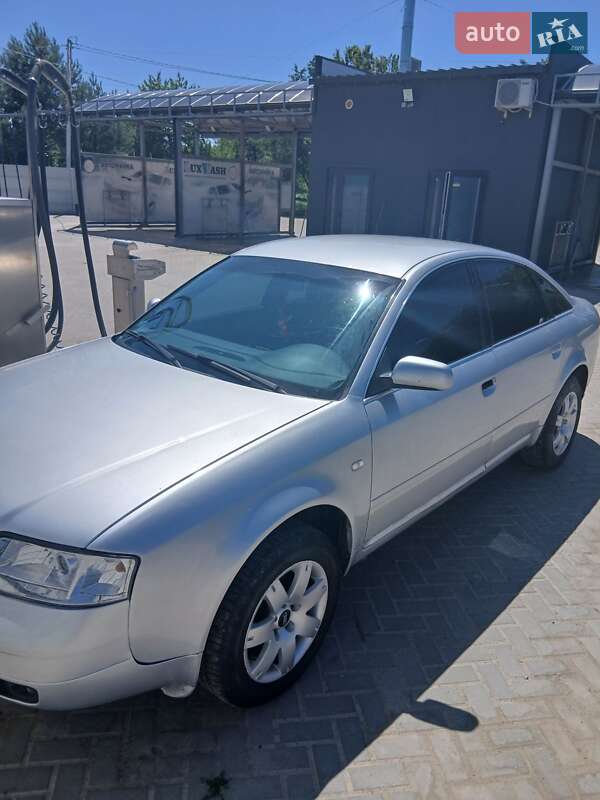 Седан Audi A6 1998 в Почаеве