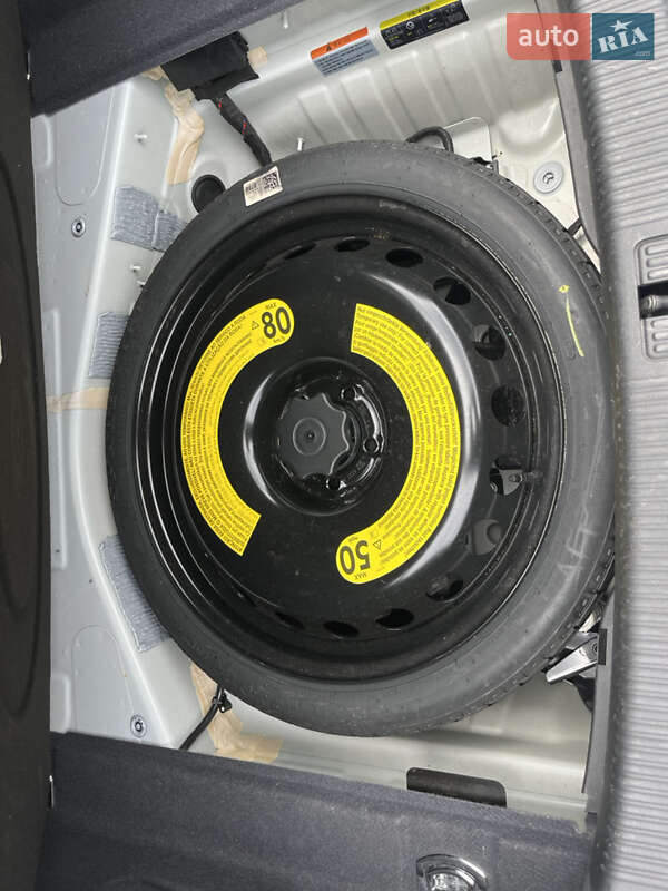 Седан Audi A6 2014 в Краснограде