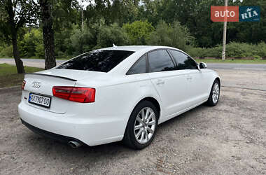 Седан Audi A6 2014 в 