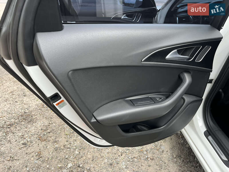 Седан Audi A6 2014 в Краснограде