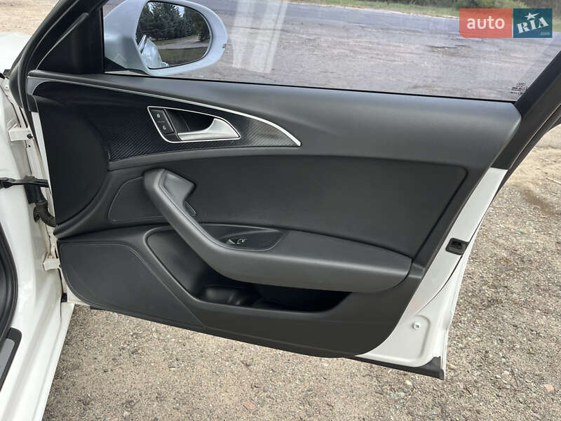 Седан Audi A6 2014 в Краснограде