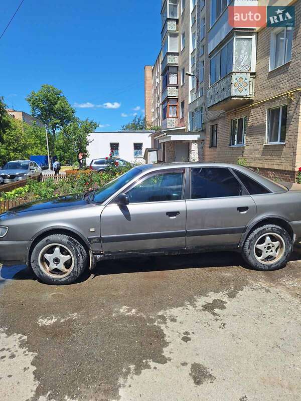 Седан Audi A6 1995 в Каменец-Подольском