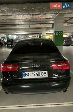Седан Audi A6 2012 в 