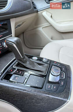 Седан Audi A6 2016 в 