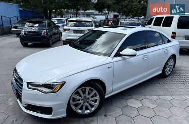 Седан Audi A6 2015 в 
