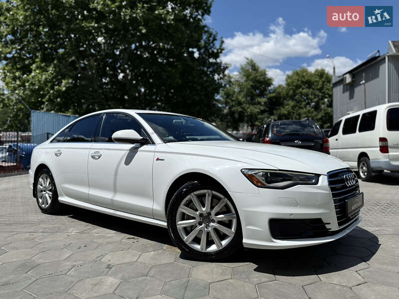 Седан Audi A6 2015 в Одессе