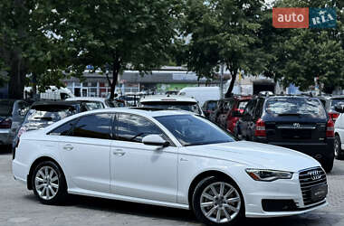 Седан Audi A6 2015 в 