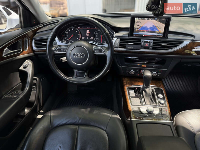 Седан Audi A6 2015 в Одессе