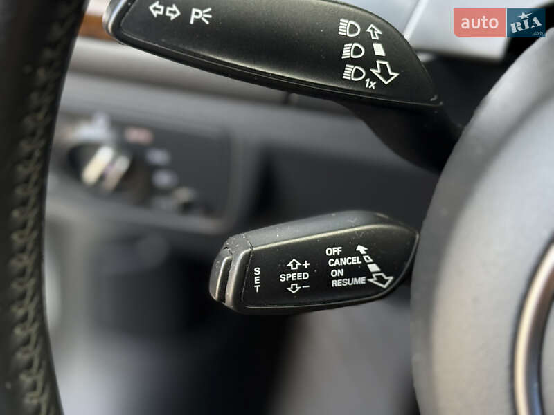 Седан Audi A6 2015 в Одессе