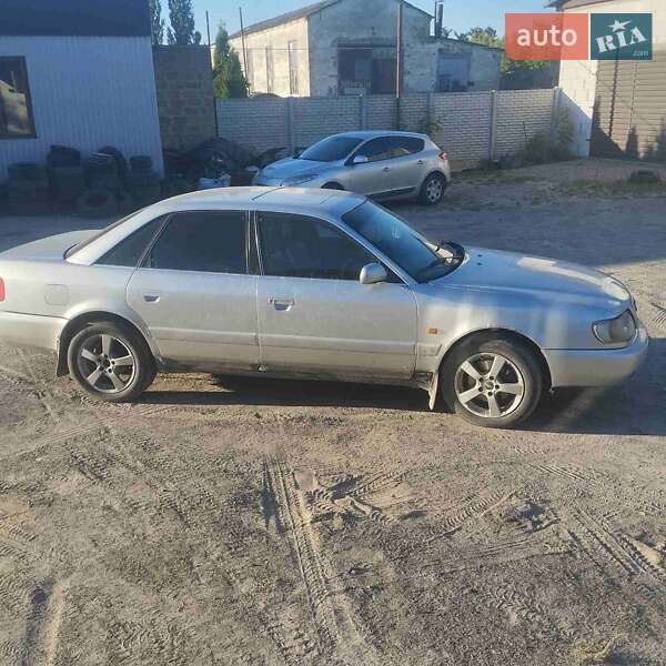 Седан Audi A6 1997 в Березному