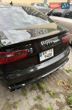 Седан Audi A6 2014 в 