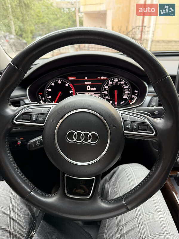 Седан Audi A6 2014 в Днепре