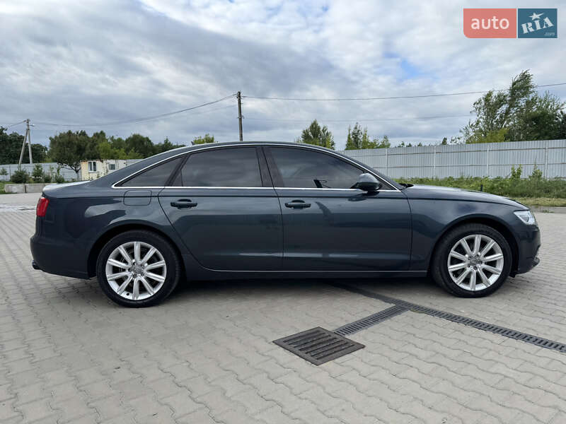 Седан Audi A6 2014 в Лубнах