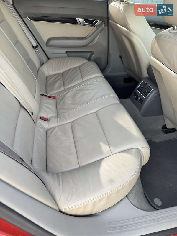 Седан Audi A6 2004 в Львове