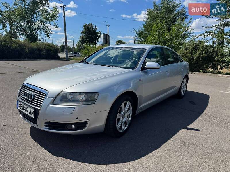 Седан Audi A6 2004 в Кривом Роге