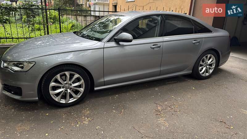 Седан Audi A6 2015 в Львове