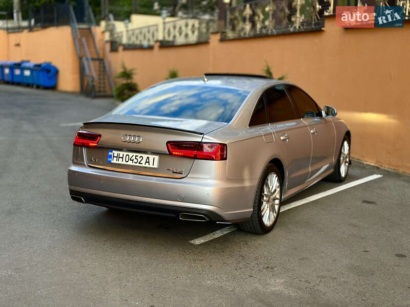 Седан Audi A6 2015 в Одессе