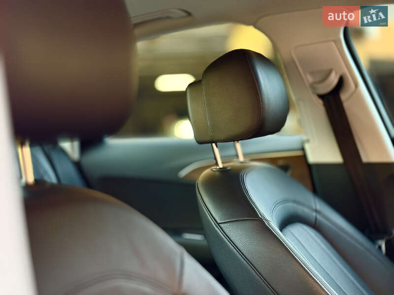 Седан Audi A6 2015 в Одессе