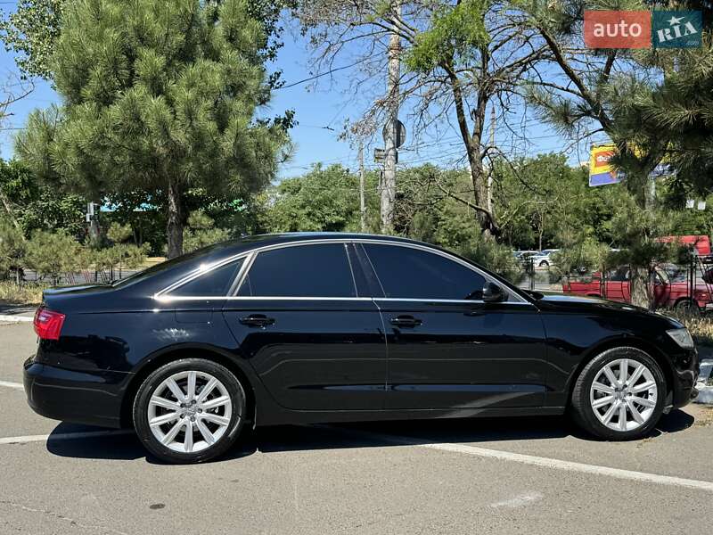 Седан Audi A6 2012 в Одессе