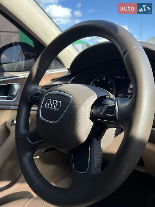 Седан Audi A6 2014 в Чернигове