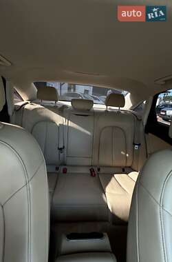 Седан Audi A6 2014 в 