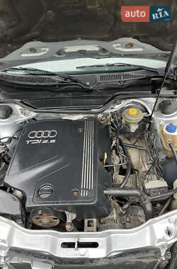 Универсал Audi A6 1996 в 