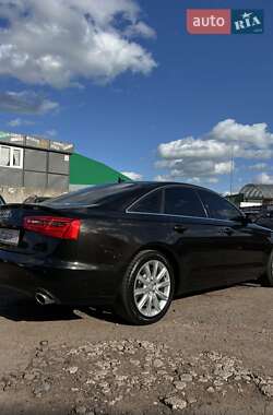 Седан Audi A6 2014 в 