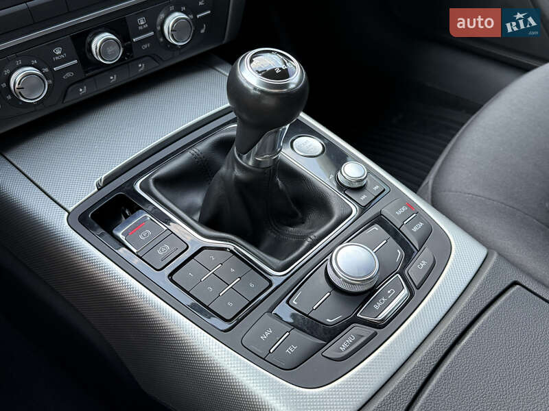 Седан Audi A6 2012 в Киеве