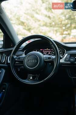 Седан Audi A6 2015 в 