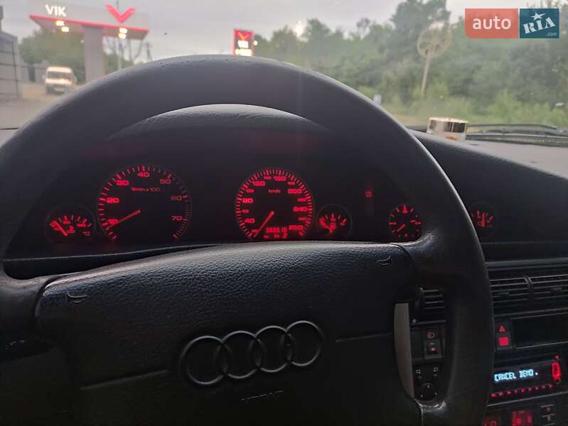 Универсал Audi A6 1996 в Подгайцах