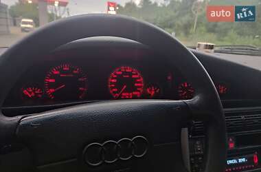 Универсал Audi A6 1996 в 