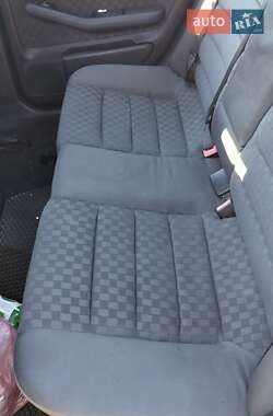Универсал Audi A6 2003 в 