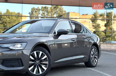 Седан Audi A6 2020 в 