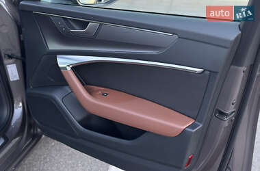 Седан Audi A6 2020 в 